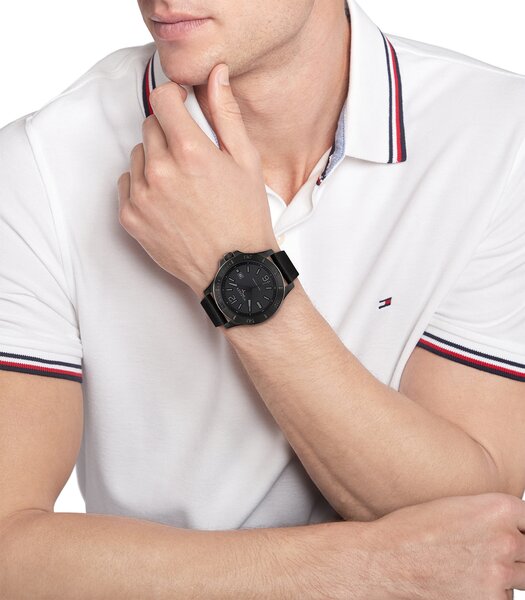 Montre TOMMY HILFIGER RYAN Homme 1791993 Analogue Cadran MINERAL Noir Bracelet PLASTIQUE RECYCLE Bleu Boucle ardillon Etanchéité 5BAR