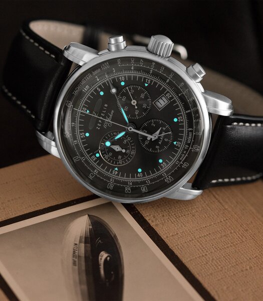 Montre ZEPPELIN 100 JAHRE ZEPPELIN Homme 7680-2 Analogue Cadran MINERAL Noir Bracelet Cuir Brun Boucle ardillon Etanchéité 5ATM
