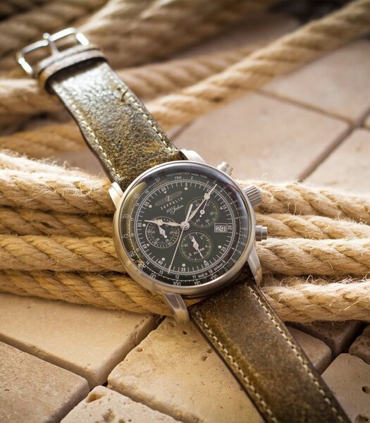 Montre ZEPPELIN 100 JAHRE ZEPPELIN Homme 8680-4 Analogue Cadran MINERAL Vert Bracelet Cuir Vert Boucle ardillon Etanchéité 5ATM