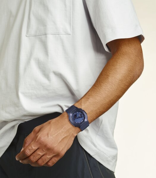 Montre CASIO G-SHOCK Homme GM-2100N-2AER Digital + analogique Cadran Minéral Bleu Bracelet Résine Bleu Boucle ardillon Etanchéité 20 BAR