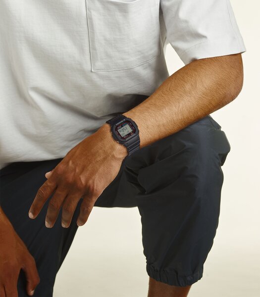 Montre CASIO G-SHOCK Homme GW-M5610U-1ER Digital Cadran MINERAL Noir Bracelet Résine Noir Boucle ardillon Etanchéité 20BAR
